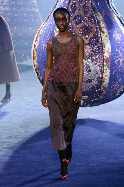 Look 51